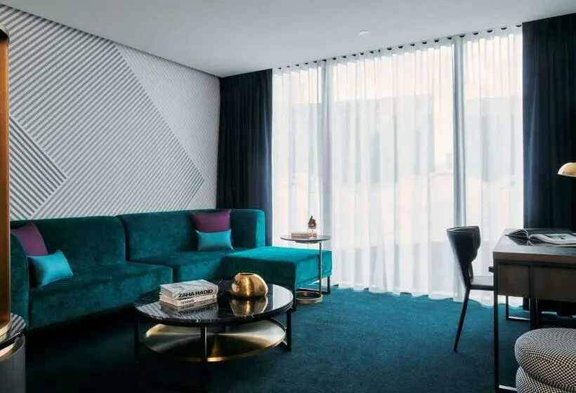 スーペリアースイート, Movenpick Hotel Melbourne On Spencer