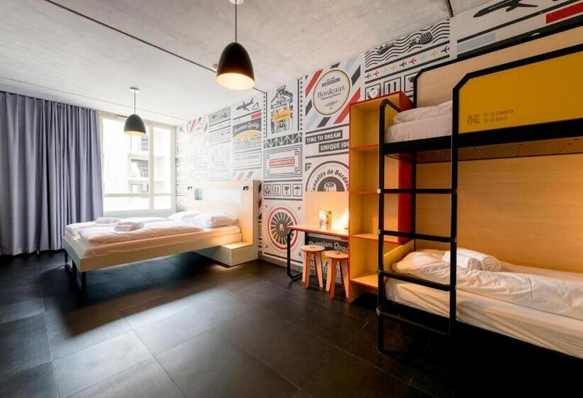 Quarto Quádruplo Estandar, Meininger Hotel Bordeaux Gare Saint Jean