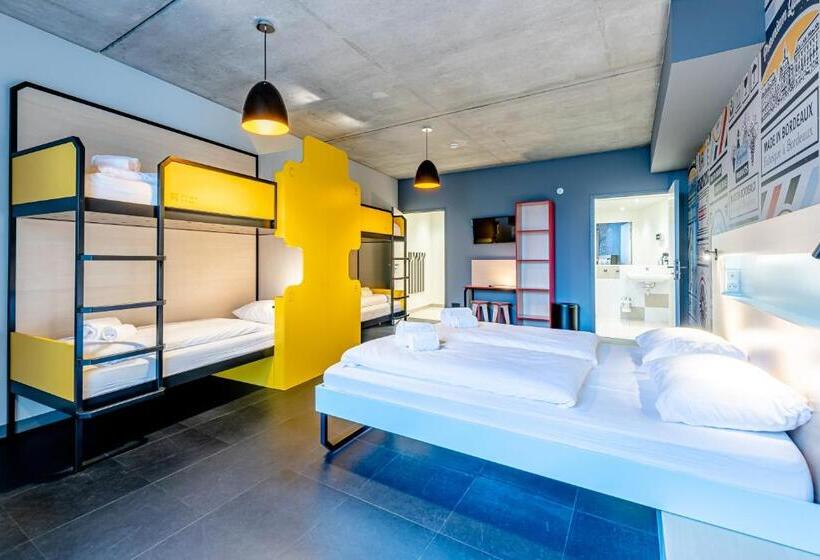 Семейный Номер, Meininger Hotel Bordeaux Gare Saint Jean