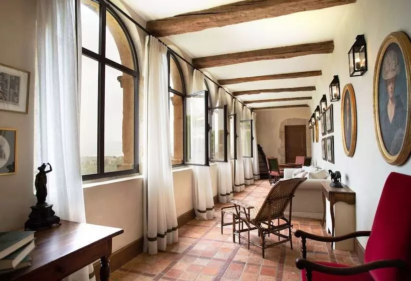 سوییت, Airelles Gordes, La Bastide