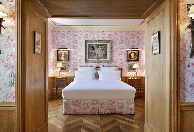 Люкс, Airelles Gordes, La Bastide
