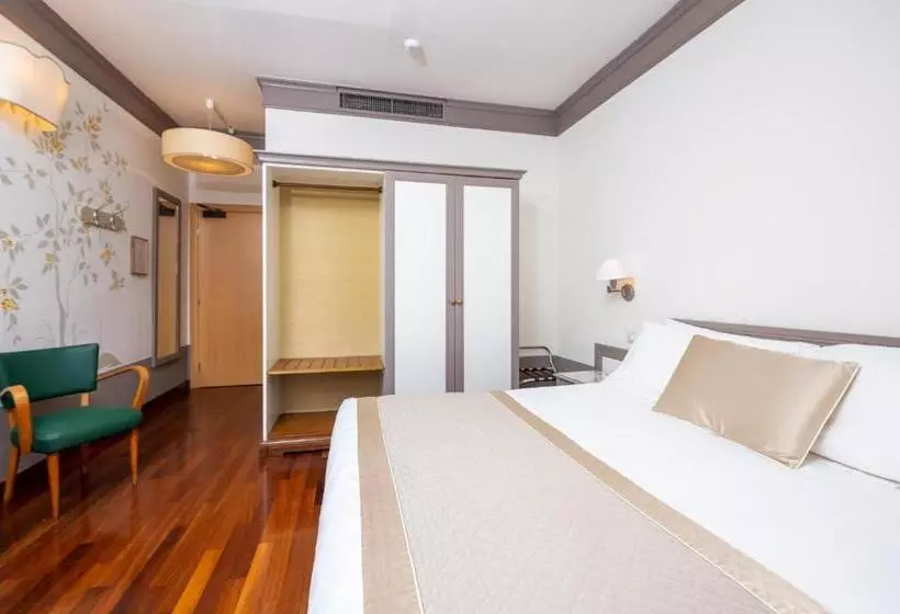 اتاق سوپریور, Albergo Le Terme