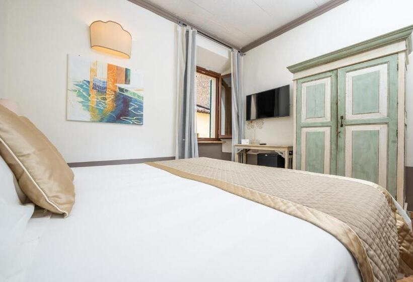 اتاق اکونومی, Albergo Le Terme