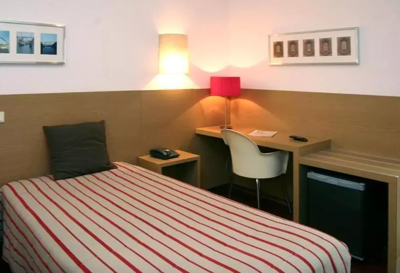اتاق استاندارد یک نفره, Costa Do Sol B&b