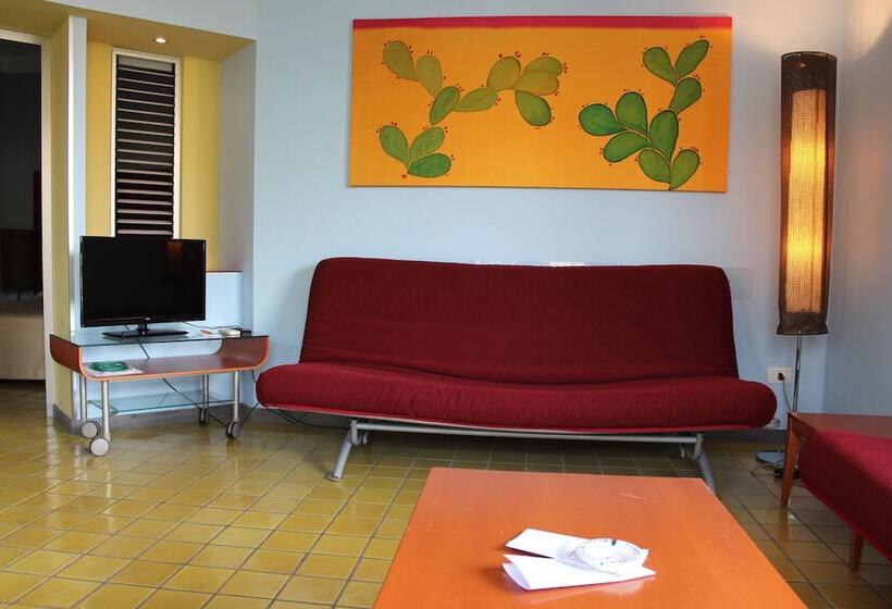 침실 1개 아파트, Esperia