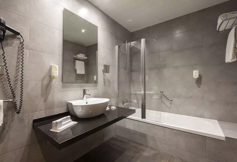 スタンダード４人部屋, Spirit Hotel Gran Bilbao