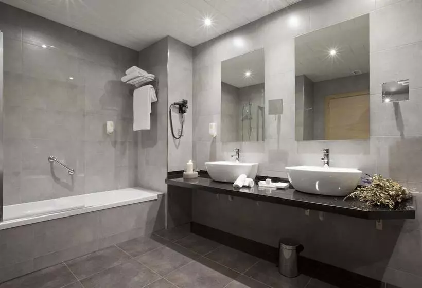 スタンダード４人部屋, Spirit Hotel Gran Bilbao