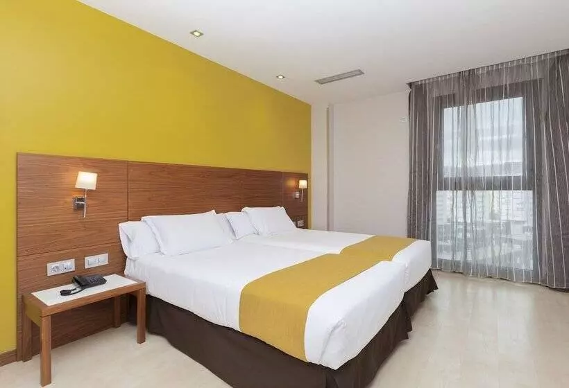 スタンダード４人部屋, Spirit Hotel Gran Bilbao