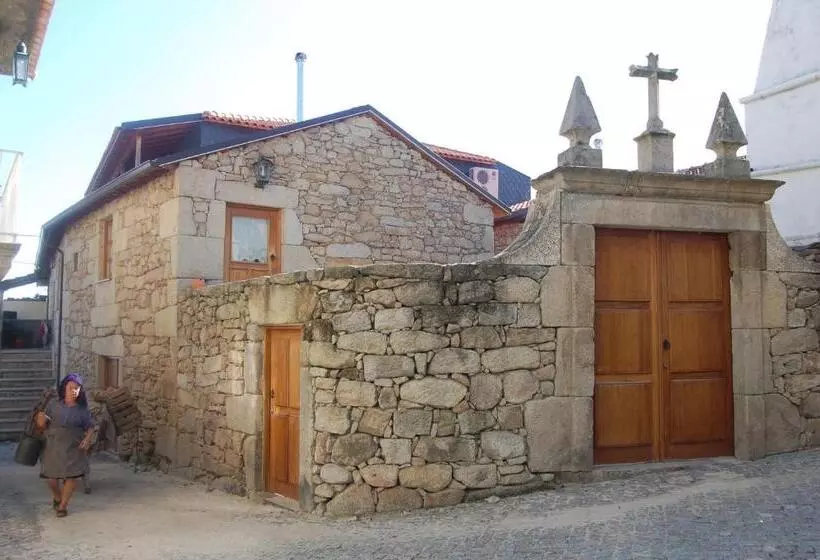 اتاق استاندارد, Outros Tempos   Turismo De Aldeia