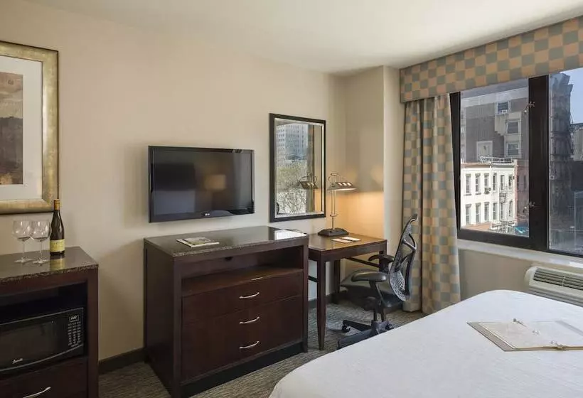 Deluxe-huone, Hilton Garden Inn New York/tribeca
