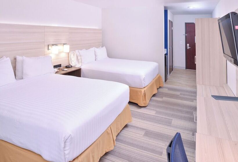 身障者適用スイートルーム, Holiday Inn Express Hotel & Suites San Diego Otay Mesa By Ihg