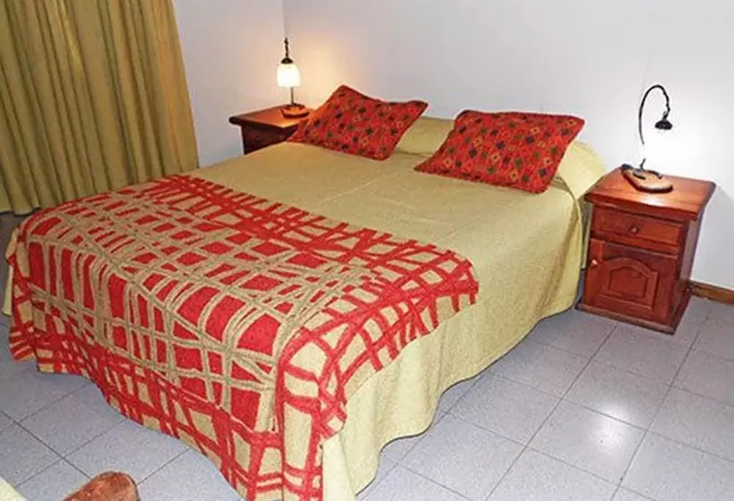 اتاق استاندارد چهار تخته, Hosteria Posta Sur