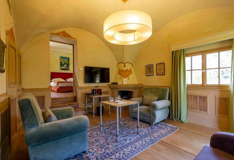 سوییت با چشمانداز باغ, La Signoria