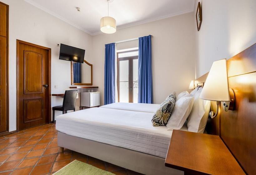 Семейный Номер, Residencial Mares