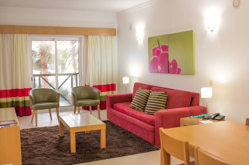 غرفة قياسية, Santin