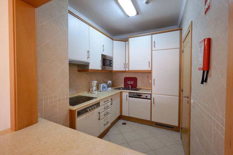 غرفة قياسية, Santin