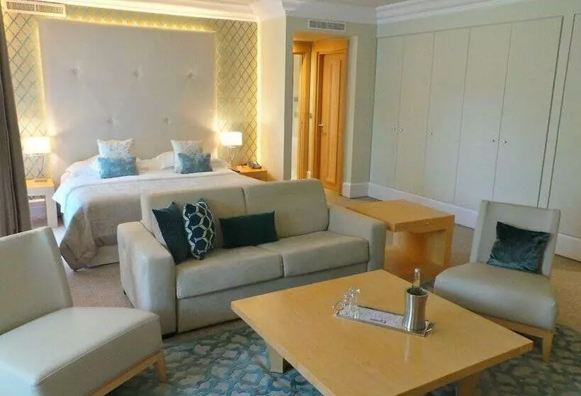 Junior Suite, & Spa Le Pavillon
