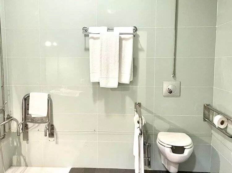 اتاق استاندارد, Universal