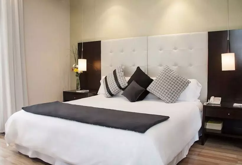 سوییت جونیور, Hr Luxor Hotel Buenos Aires