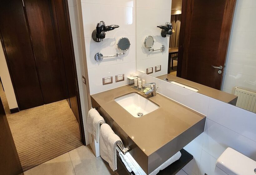 סוויטה, Los Espanoles Plus