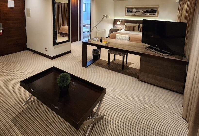 סוויטה, Los Espanoles Plus