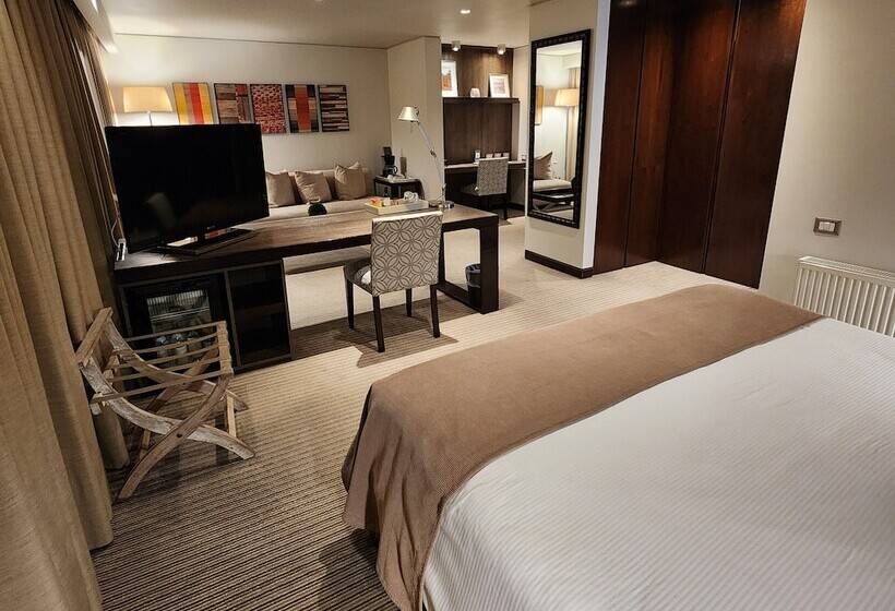 סוויטה, Los Espanoles Plus