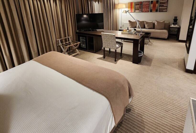 סוויטה, Los Espanoles Plus