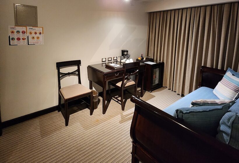 חדר סופריור, Los Espanoles Plus