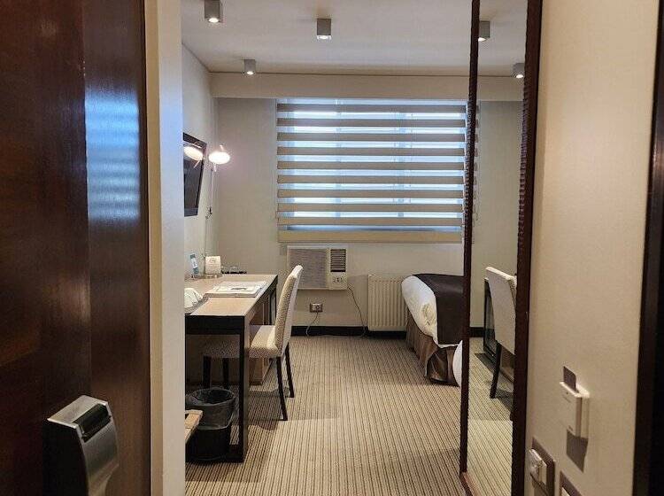 חדר סטנדרט, Los Espanoles Plus