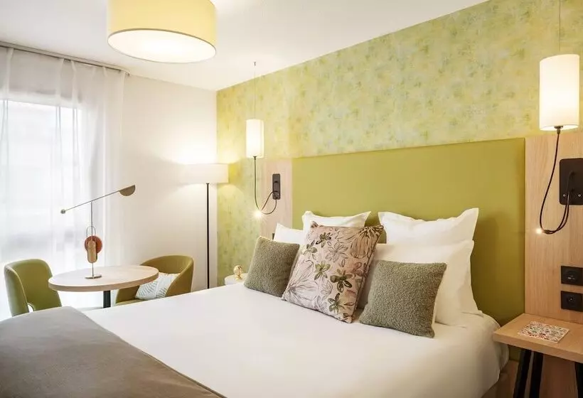 استودیوی استاندارد, Séjours & Affaires Paris Malakoff