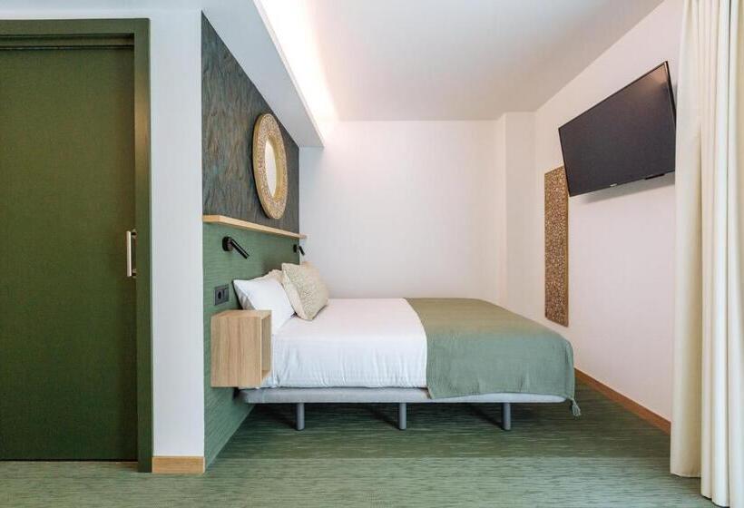 Номер Superior, Ecos Del Sella