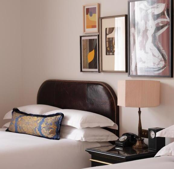 标准间, Nomad London