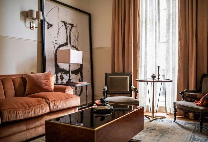 ロイヤルスイート, Nomad London