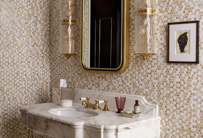 古典房间, Nomad London