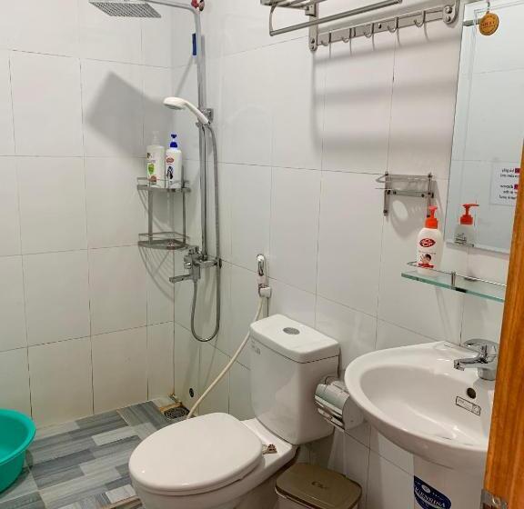 חדר משפחתי נוף לים, Chill House By The Beach