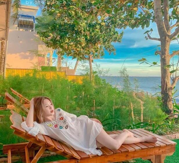 חדר משפחתי נוף לים, Chill House By The Beach