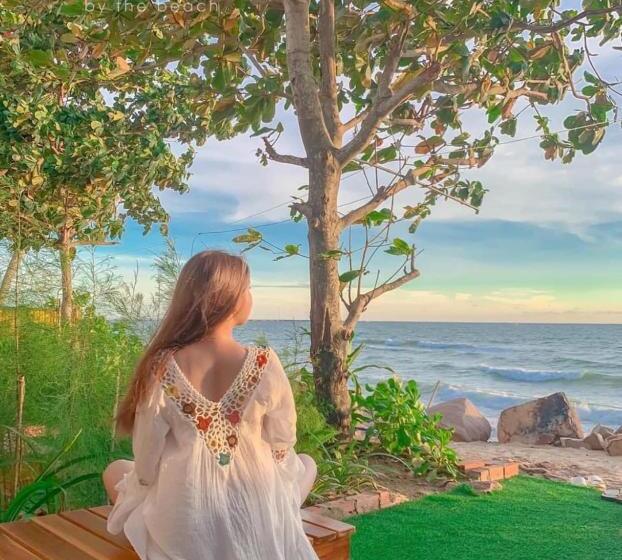 חדר משפחתי נוף לים, Chill House By The Beach