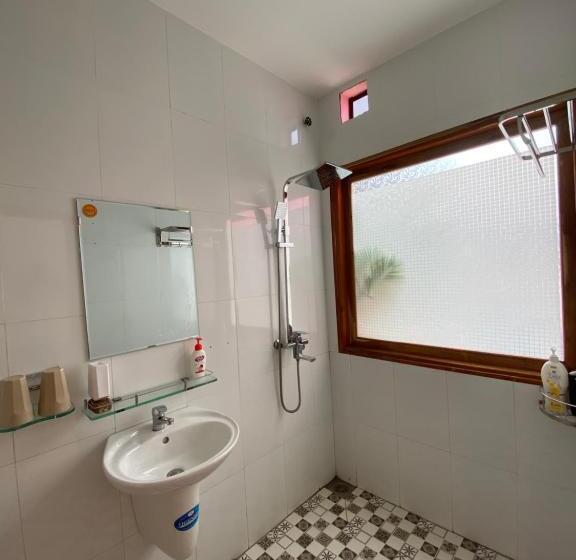 חדר סטנדרט לארבעה נוף לים, Chill House By The Beach