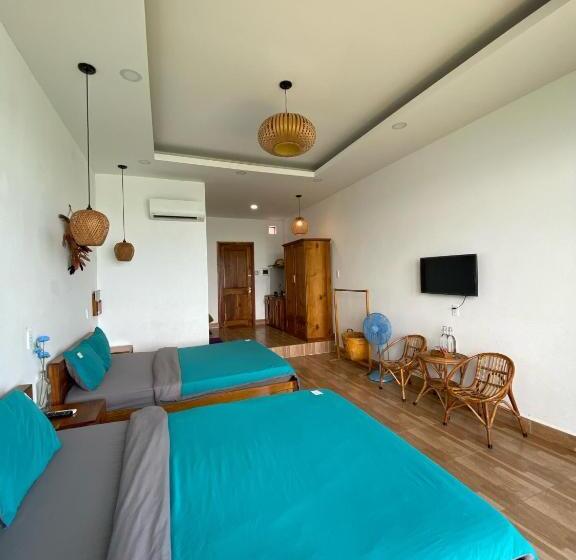 חדר סטנדרט לארבעה נוף לים, Chill House By The Beach