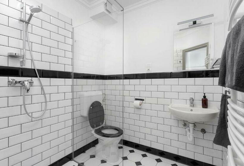 اتاق استاندارد, Premium Vendégház