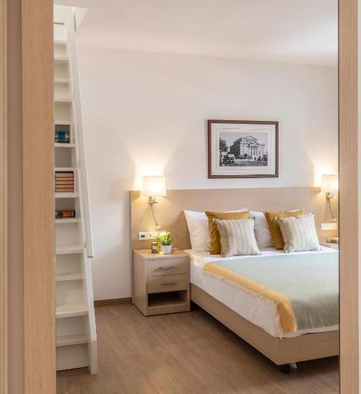 Номер Дюплекс, Gallery Suites & Residences