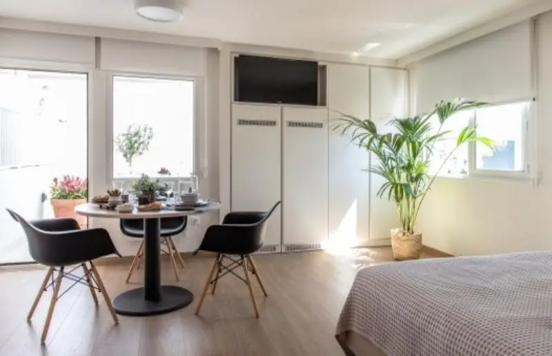 スタンダードシティビュールーム, Gallery Suites & Residences