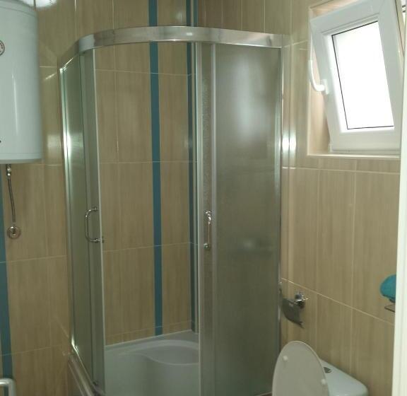 اتاق استاندارد چهار تخته, Apartments Nasteski