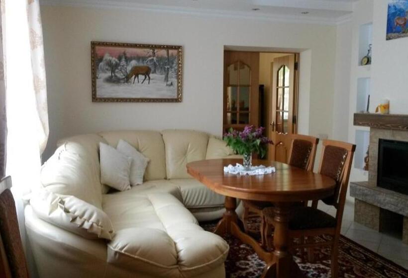 Номер Стандарт Трехместный, Zarinski