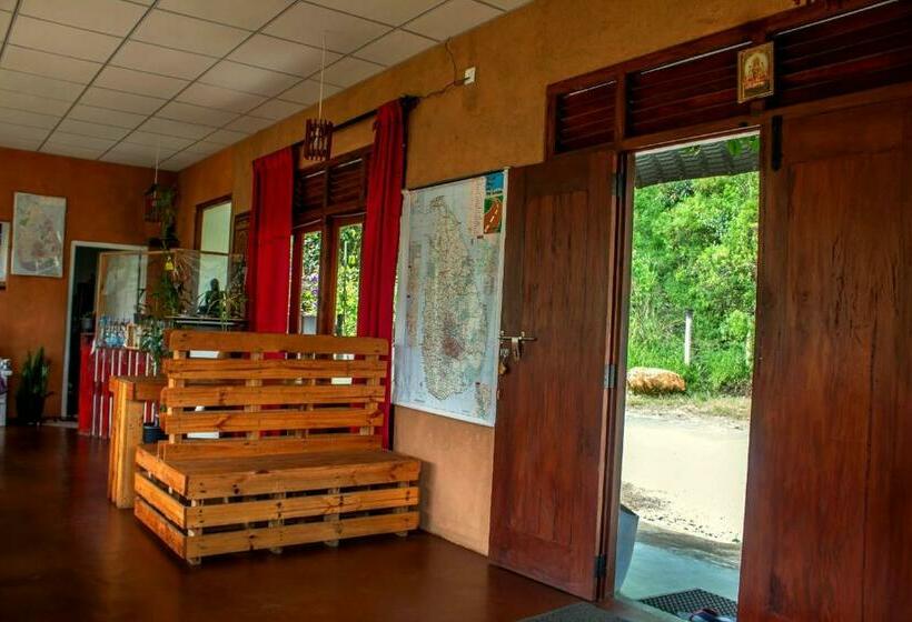 Chambre Standard Vue Montagne, Water Side Residence