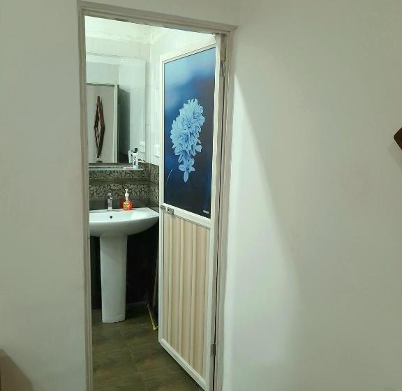 Chambre Standard Vue Montagne, Water Side Residence