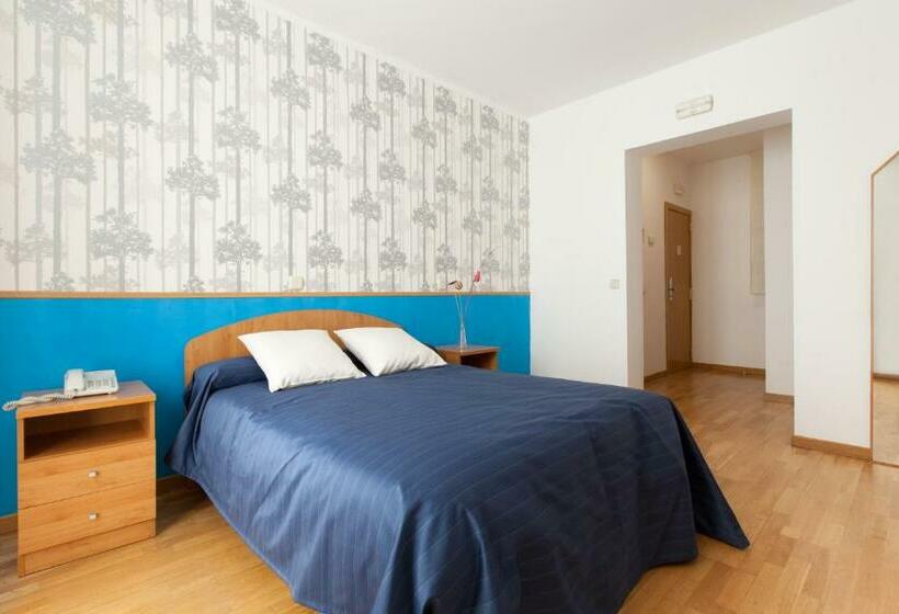 اتاق استاندارد, Hostal Montaloya