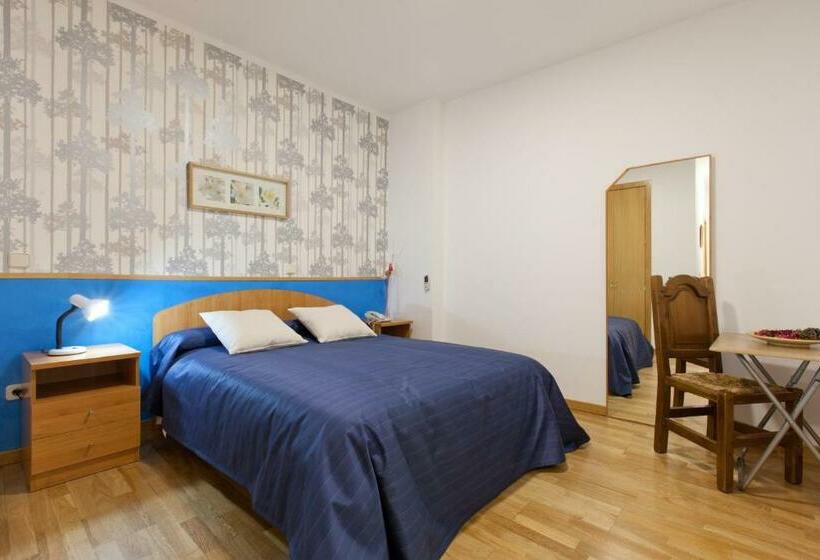 اتاق استاندارد, Hostal Montaloya
