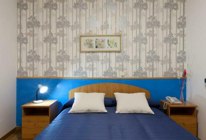 اتاق استاندارد, Hostal Montaloya