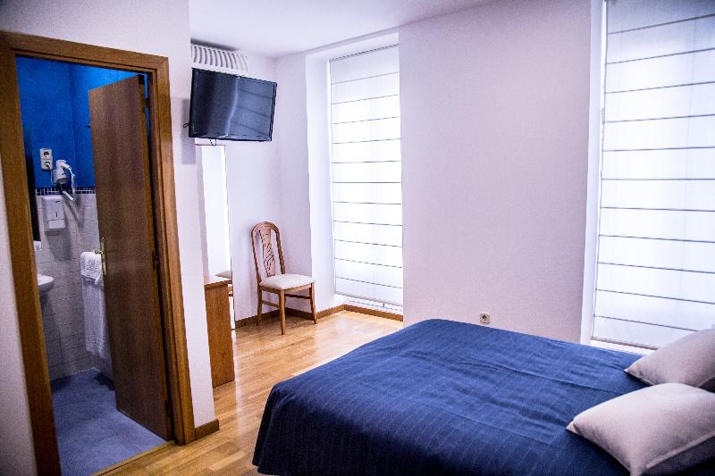 اتاق استاندارد, Hostal Montaloya